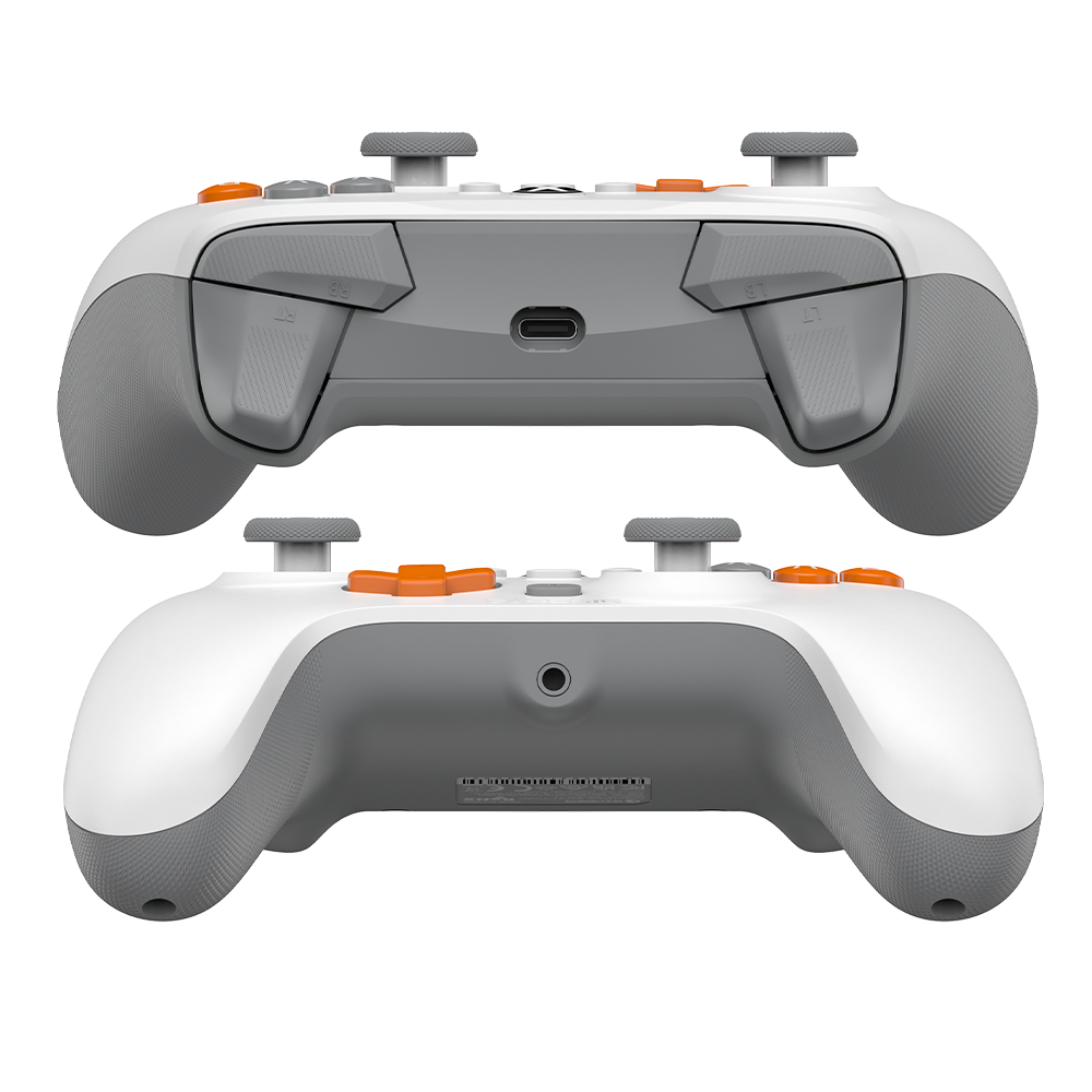 GameSir T7 Xbox Wired Controller - White, featuring Hall Effect sticks and triggers for precise control, with four rumble motors for immersive gaming.